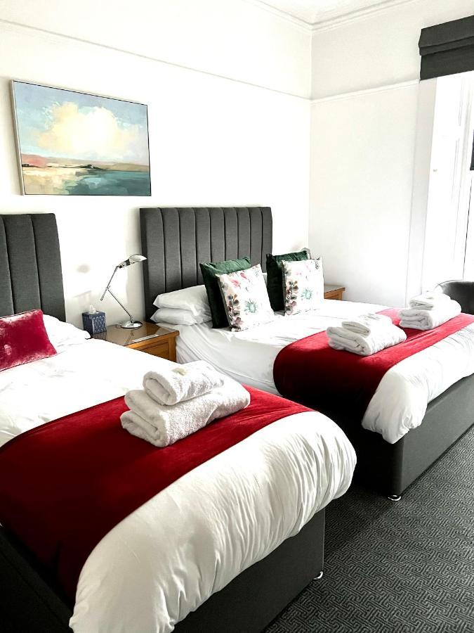 Bythesea Guest House Ayr Bagian luar foto