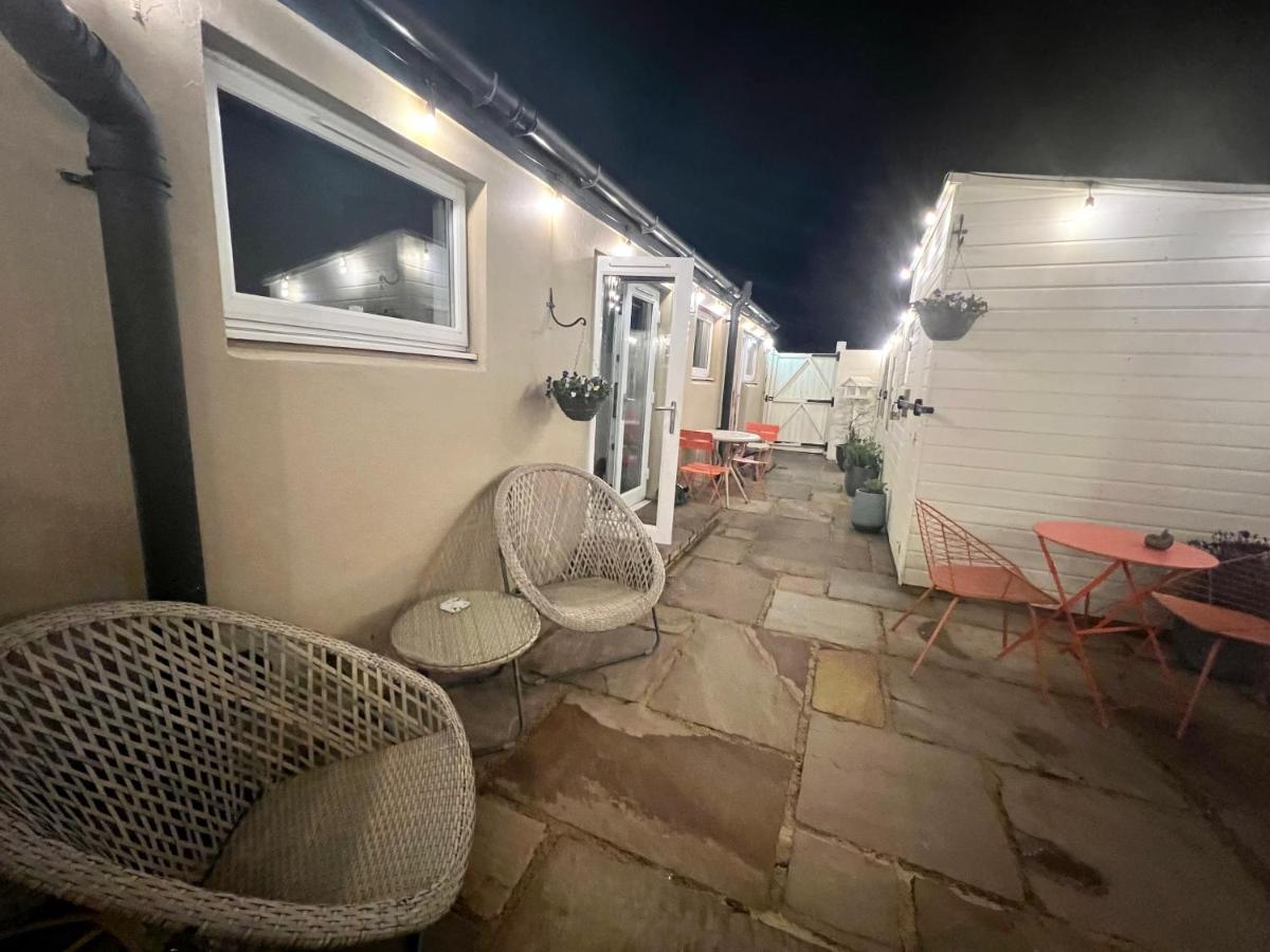 Bythesea Guest House Ayr Bagian luar foto